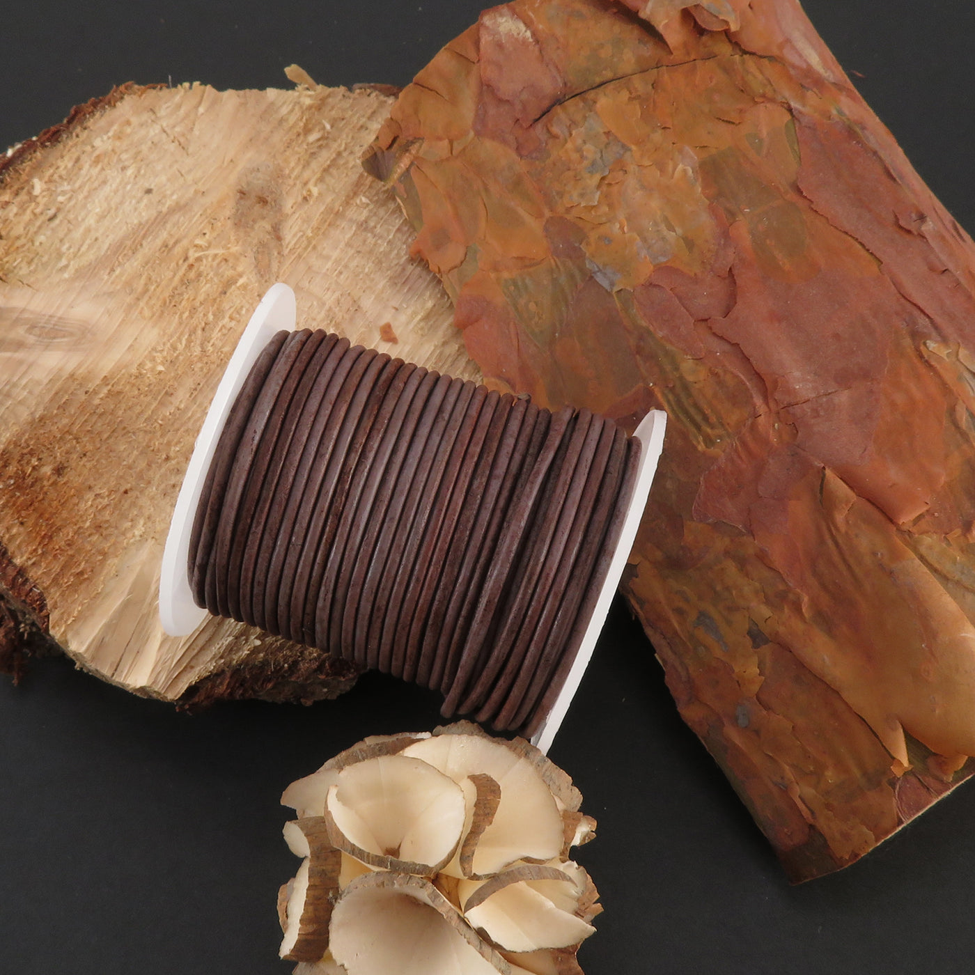 esnado Lederschnur Rund 2 mm - Bicolor Grau/Braun. Länge: 25 m auf Rolle