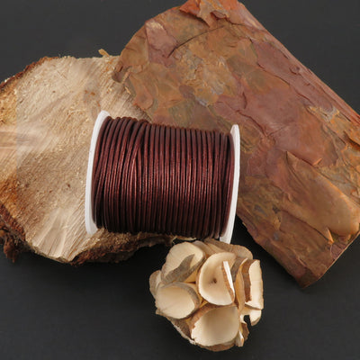 esnado Lederschnur Rund 2 mm - Bicolor Kastanie Metallic. Länge: 25 m auf Rolle