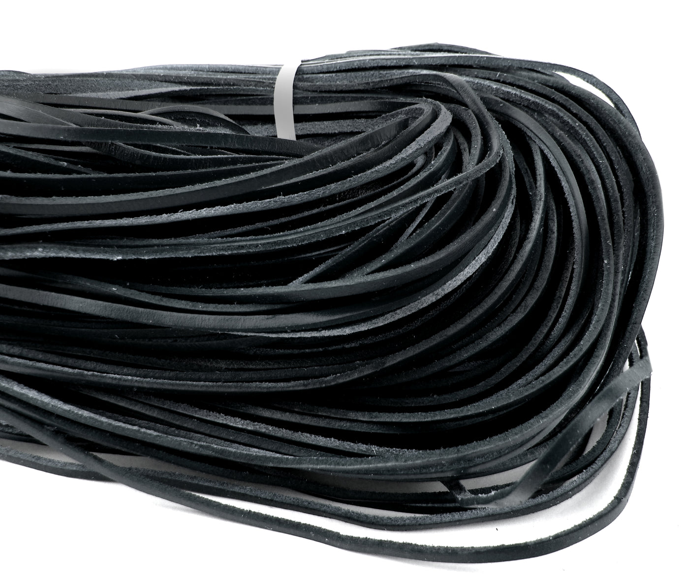 esnado Eckiges Lederband 3 x 2 mm – Schwarz