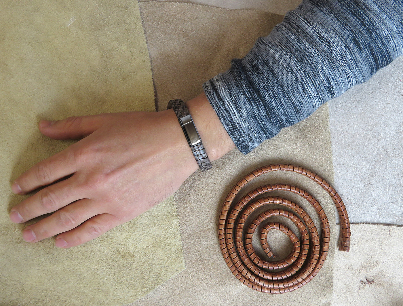 esnado ovale Lederschnur geflochten, 11 mm x 6 mm – Graphit