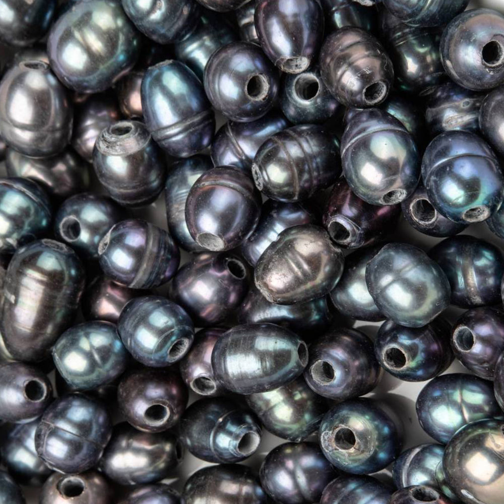 Süßwasserperlen – Reisform, Schwarz, 7–10 mm, 10 Stück