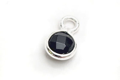 Spinell Anhänger rund 4 mm aus 925 Silber mit Ring