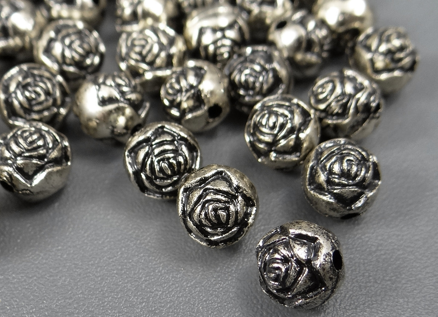 Großlochperlen Rosen, 8 mm, 30 Stück