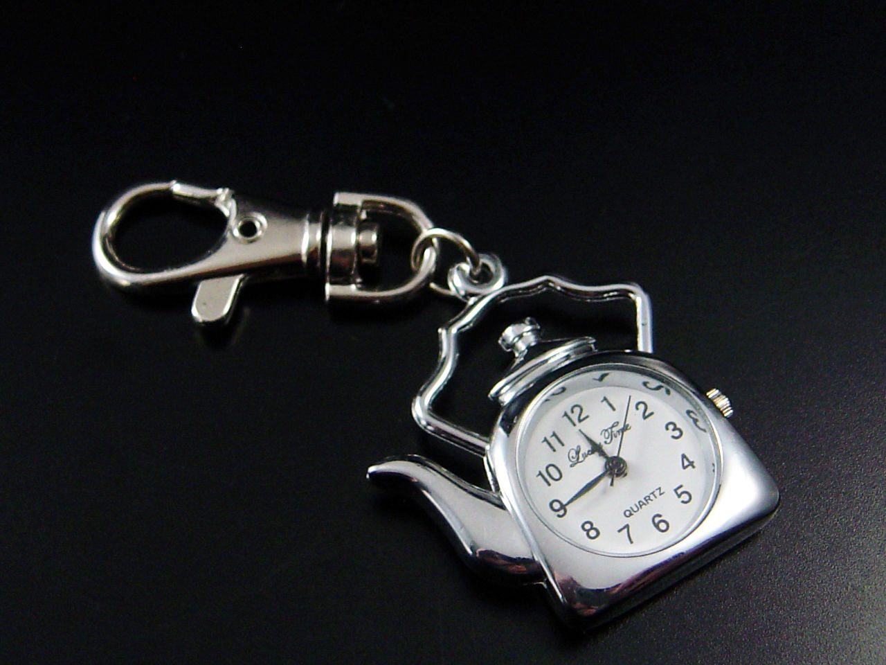 Schlüsselanhänger mit Quarz Uhr Teekanne Schlüssel Anhänger, neu