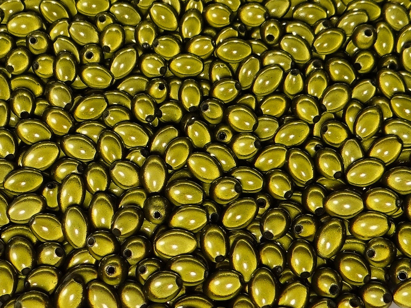 Miracle Perlen, Olive, 10 x 14 mm, 15 Stück