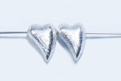 Perlen aus 925 Silber, Herzform, 10 /11 mm, gebürstet, 1 Stück