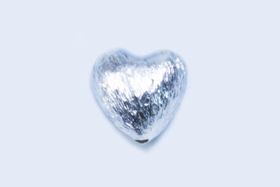 Perlen aus 925 Silber, Herzform, 7/8/10 mm, gebürstet, 1 Stück