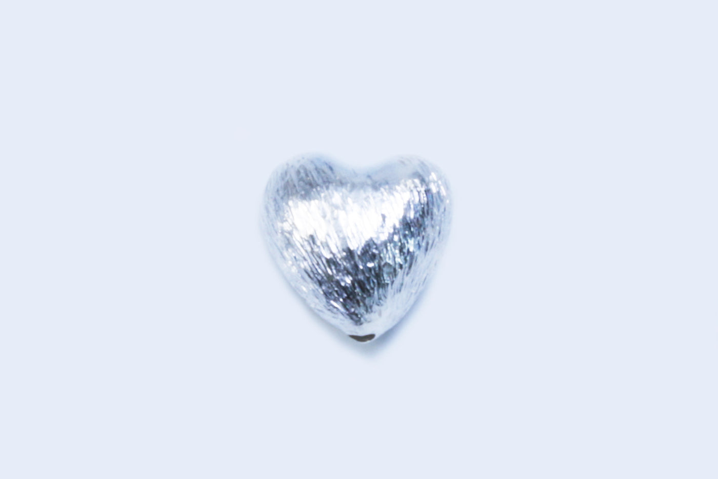 Perlen aus 925 Silber, Herzform, 7/8/10 mm, gebürstet, 1 Stück