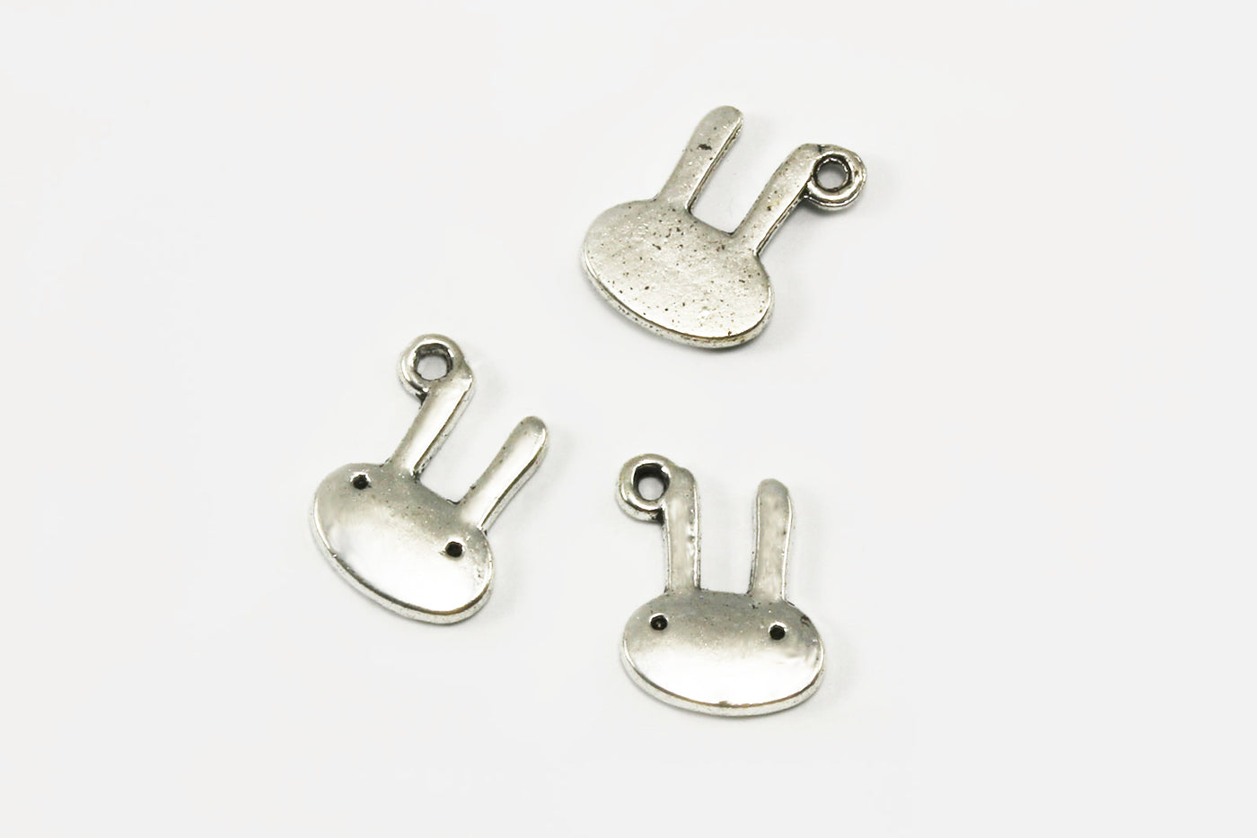 Anhänger Hasenkopf, 13 x 10 mm, 10 Stück