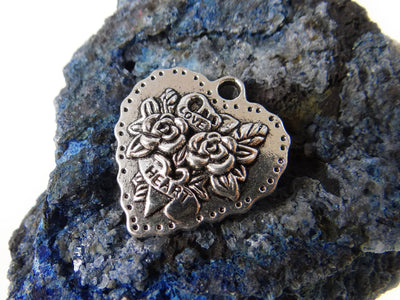 Anhänger Herz, 29 x 27 mm, love heart believe, 2 Stück