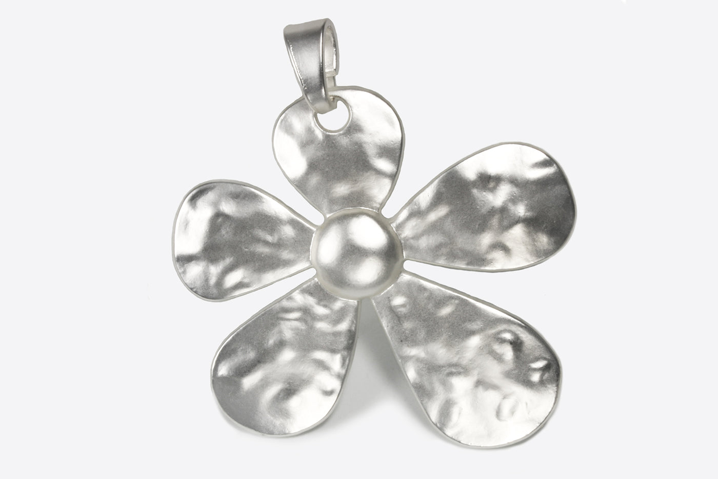 Anhänger Blume in gehämmerter Optik, 80 x 70 mm, XXXL