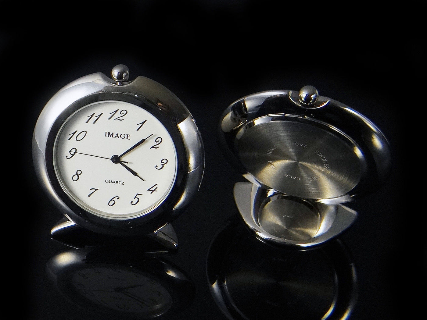 Tischuhr Miniaturuhr Miniuhr Miniatur Uhr Bürouhr Goldfarben Silberfarben, neu