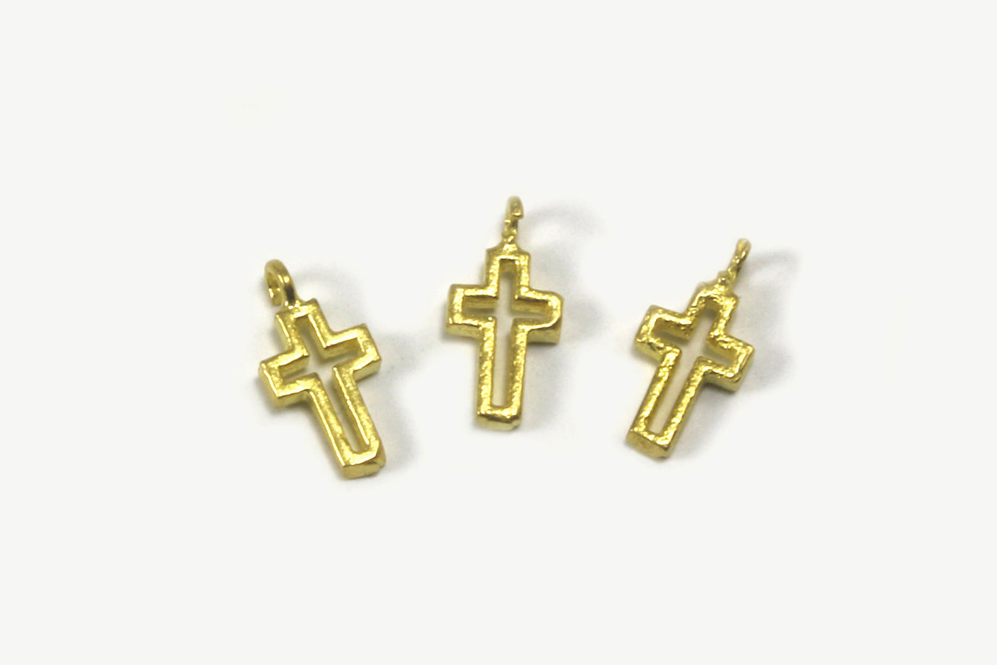 Anhänger aus massivem Messing, Kreuz, Mini, 9 x 4 mm