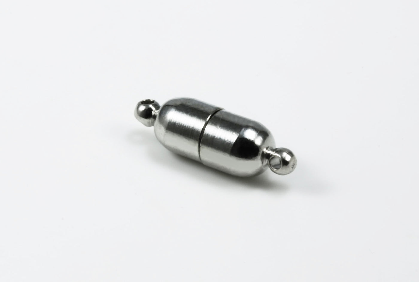 Magnetverschluss mit Ösen, 18 x 6 mm, silberfarben