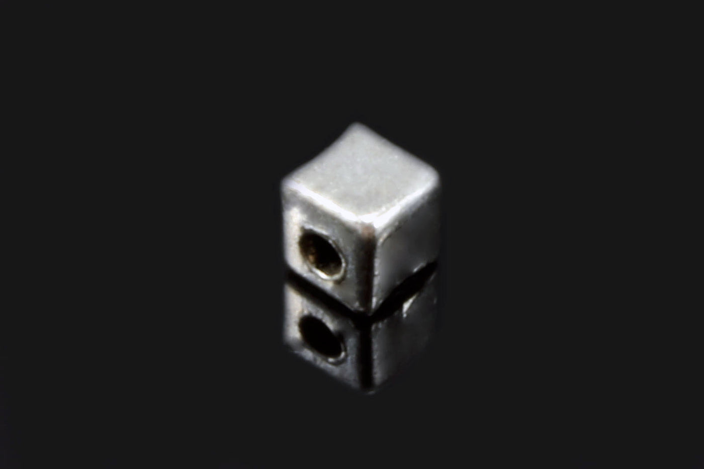 Metallperlen Würfel, 3 x 3 x 3 mm