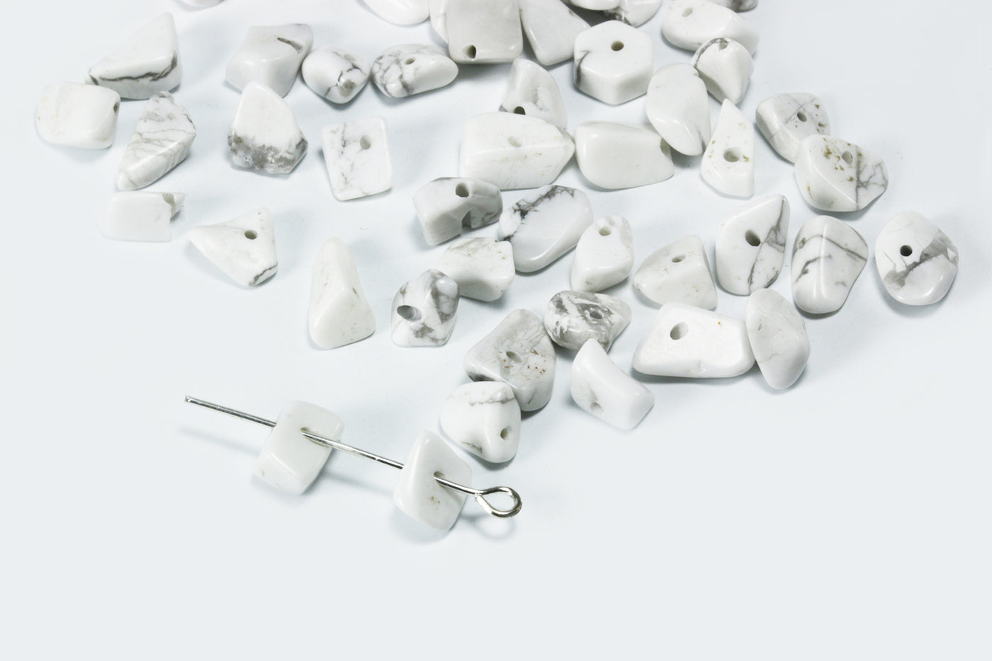 Edelstein Perlen, Magnesit, 5-8 mm, 50 Stück