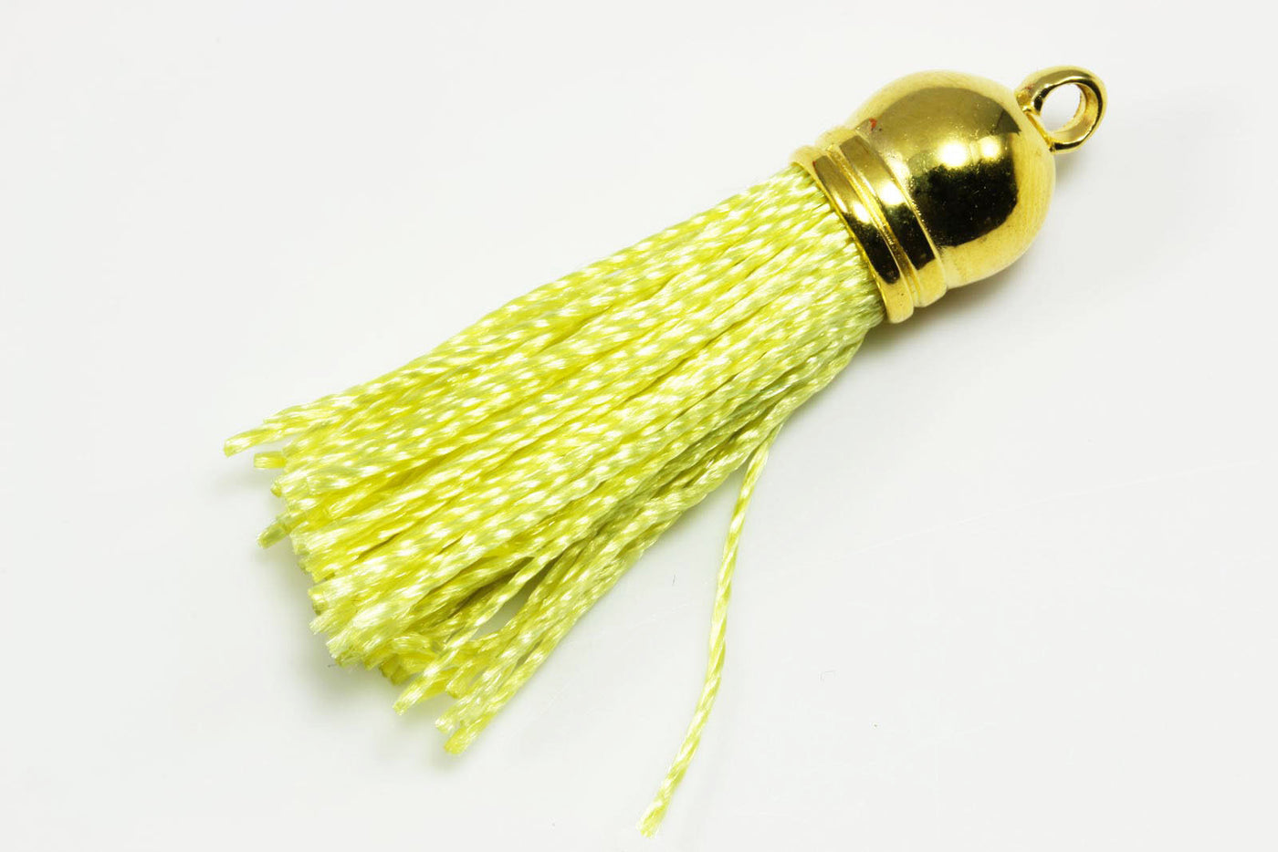 Quaste Anhänger, Länge 40-47 mm, Satin, goldfarben