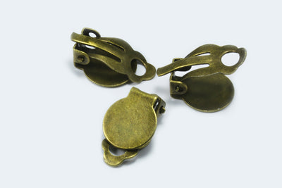 Ohrclips mit Klebeplatte, 18 x 10 x 6 mm, 10 Stück